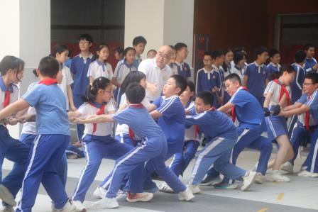 凝心聚力，“拔”出风采——东晓实验学校举行班级拔河赛
