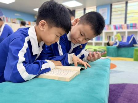 书香盈满仙桐 阅读浸润童心——深圳市仙桐实验小学全民读书活动周暨世界读书日主题系列活动