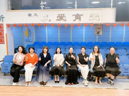 家校同心解困惑 共育青春伴成长——深圳市仙桐实验小学开展青春期教育专题家长讲座 　　