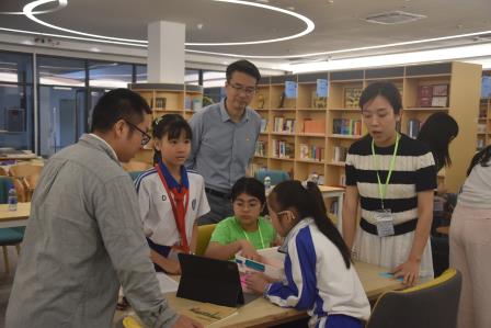松风鹏城春深姊妹情长 泉韵科创同心共育未来--曾挺宇名书记工作室系列活动之深港姊妹学校联谊活动圆满举行