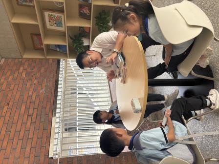 罗湖外语小学迎来梧桐新居幼儿园萌娃探校