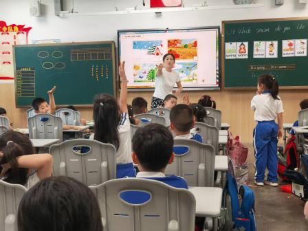  罗湖外语小学“纯真杯”新质课堂教学研讨活动第八周精彩延续