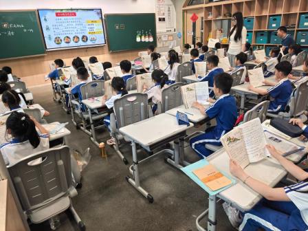  罗湖外语小学“纯真杯”新质课堂教学研讨活动第八周精彩延续