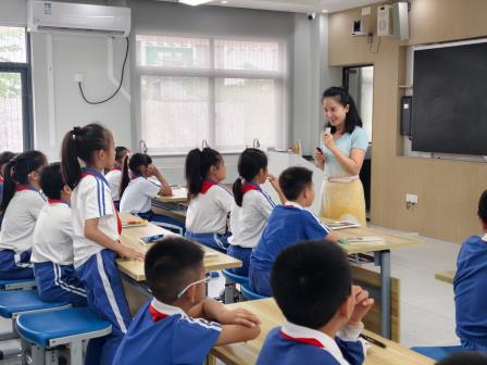 让阅读真实发生——莲塘小学2026年“全民阅读活动周”圆满举行