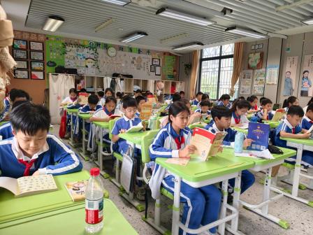 让阅读真实发生——莲塘小学2026年“全民阅读活动周”圆满举行