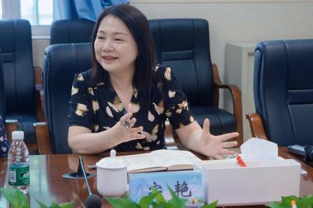 教研赋能促成长 实践探索谱新篇 ——罗湖区教科院教研员宗艳到罗湖小学指导综合实践活动教学
