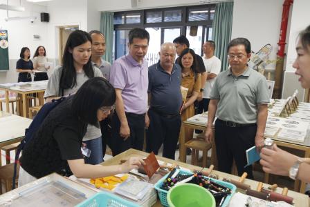 共探特色办学路径 深耕新质课堂改革 ——罗湖・潮安教育交流暨黄黎明名校长工作室研讨活动在东昌小学举行