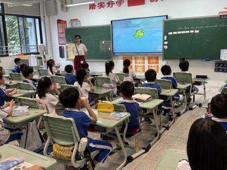 家校携手 共育未来——深圳市红桂小学2026年春季家长开放日圆满举行