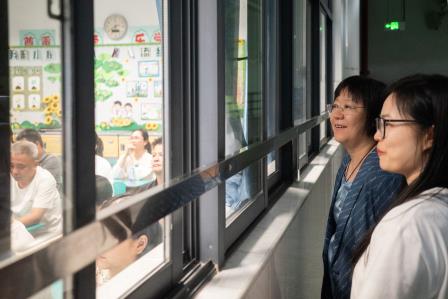 聚力育人新生态  同心同行向未来——深圳市翠竹外国语实验学校召开2025-2026学年度第二学期家长会