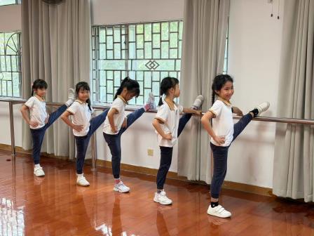 幼小衔接零距离 沉浸式体验助成长——碧波小学开展幼小衔接参观体验活动
