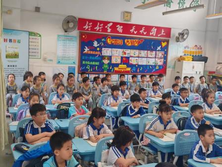 幼小衔接零距离 沉浸式体验助成长——碧波小学开展幼小衔接参观体验活动