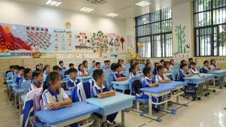 劳动最光荣  ——深圳市翠北实验小学第9周劳动教育主题班会 