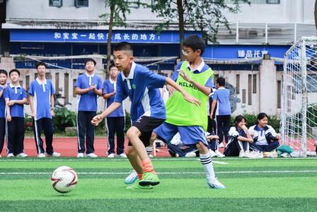 文风飒爽，锦耀绿茵——翠园文锦中学第五届“文锦杯”班班足球联赛圆满落幕