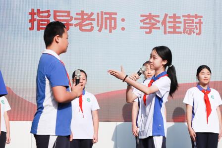 以诗致青春，以光敬时代——翠园文锦中学举行五一劳动、五四青年“双节”主题活动暨“全民阅读活动周”展示活动