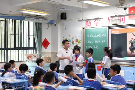 破茧成长强内功，数智赋能育新师——锦田小学开展2026年新教师“10项基本功”过关考核指导行动