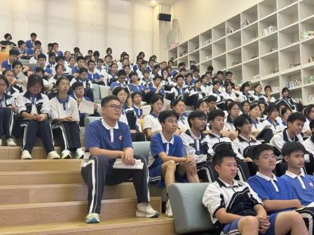 名师领航备中考 妙笔生花向未来—深圳北理莫斯科大学附属布心中学开展中考作文专题讲座