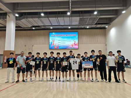 松风逐鹿联赛大展雄风 泉韵四冠加冕再铸辉煌--深圳市松泉实验学校在2026年罗湖区第二届中小学生排球赛中斩获佳绩