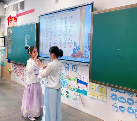罗湖外语小学“纯真杯”新质课堂教学研讨活动第九周精彩纷呈