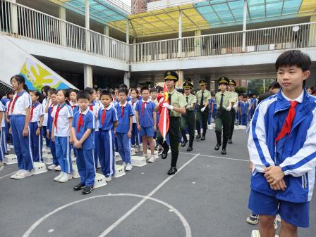 学习防灾知识共创平安校园 ——深圳市翠北实验小学主题升旗仪式(第十一周)