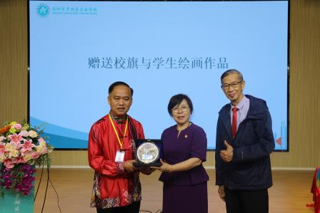 中马教育交流促发展 互学互鉴谱新篇 ——马来西亚参访团到访深圳市罗湖区星园学校