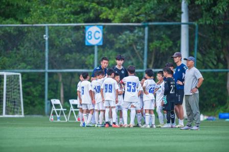 绿茵竞逐 荣耀加冕——锦田足球小将燃动2026年春赛