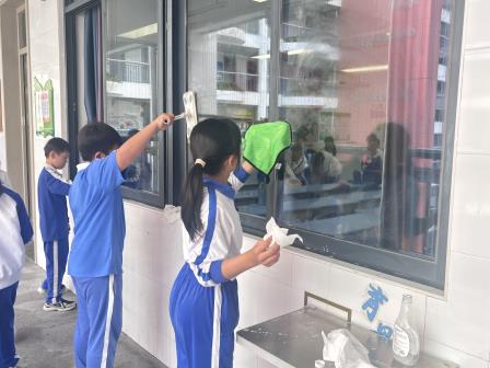 热爱劳动勤动手 守护校园讲卫生——深圳市仙桐实验小学开展全校大扫除活动