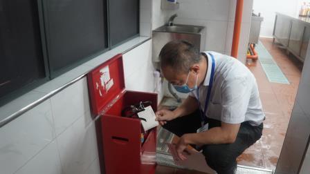 督导回看促规范，健康护航助成长 ——梧桐小学迎接罗湖区第三责任区教育领域不当牟利及促进学生健康成长专项督导