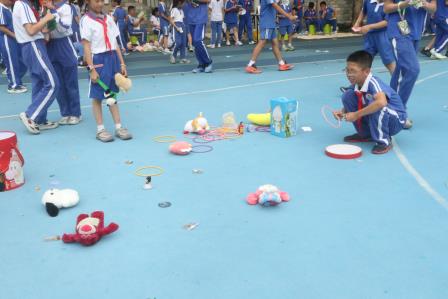 博古通今启新智 融会贯通展秀才——深圳市新秀小学举办2026年校园阅读节“旧物新生·阅读共享”活动