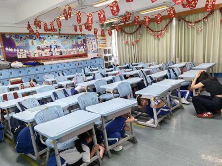 铭记 5・12 安全记心间 —— 深圳市螺岭外国语实验学校开展 2026 年防震疏散演习