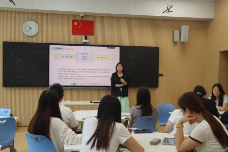 罗湖外语小学举行优秀班主任工作经验分享会