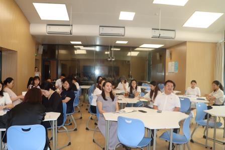 罗湖外语小学举行优秀班主任工作经验分享会