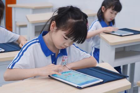 趣启数智 创享数学 ——深圳市罗湖小学2025-2026学年第二学期数学嘉年华圆满落幕