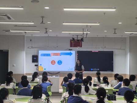 以步量天地，以数见成长——五年级“象征性长跑”项目式学习成果汇报课圆满落幕