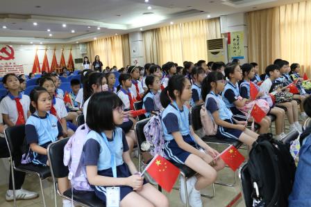 同唱一首歌·共筑中国梦 ——深圳市笋岗小学与香港、潮州两地学校开展系列交流活动
