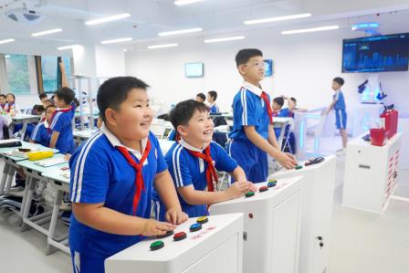 一校一馆筑防线，防震减灾护平安——港中深附属礼文学校开展“每周半天计划”防震减灾安全教育实践课程