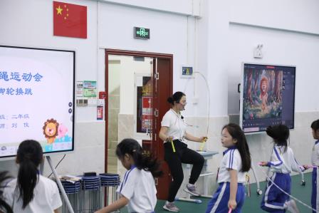 杭深携手探智教，互学互鉴促发展——杭州笕桥小学访问团莅临水田小学交流考察