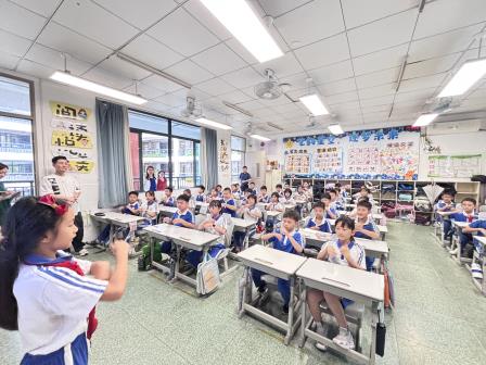班班有歌声，处处展风采——深圳市仙桐实验小学开展班歌合唱比赛活动