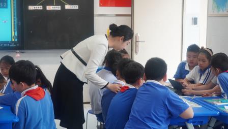 数智融创思政课，项目赋能育新人 ——深圳市梧桐小学道德与法治学科“山海杯”校内公开课顺利举行