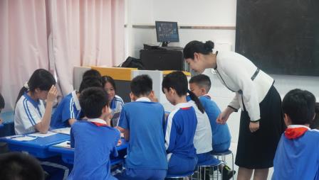 数智融创思政课，项目赋能育新人 ——深圳市梧桐小学道德与法治学科“山海杯”校内公开课顺利举行