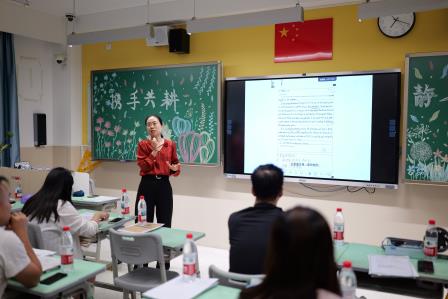 同心赴约 共育花开——翠园东晓创新学校 初中部召开2025-2026学年第二学期家长会
