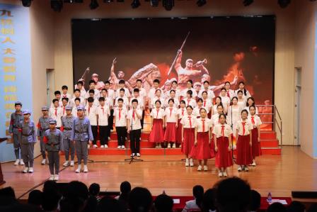 歌声逐梦展少年风采，凝心聚力绘青春华章——红桂中学初一年级班歌比赛圆满落幕