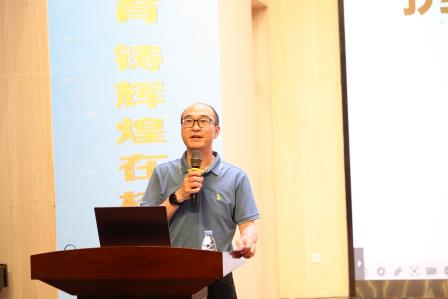 家校警同心笃行 聚力赋能成长——深圳市红桂小学顺利召开2025-2026学年度第二学期家长会