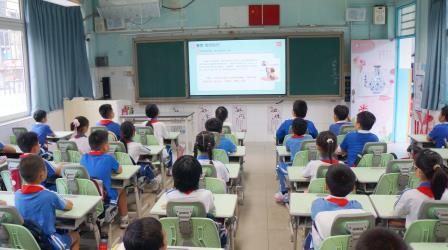 法治护航伴成长 守护青春有铠甲 ——深圳市南湖小学开展未成年人法治安全教育讲座
