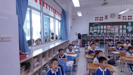 初探小学 礼遇成长——北斗小学开展幼小衔接校园参观活动