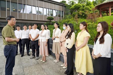 溯源大学底蕴 赋能办学前程——港中深附属礼文学校行政团队赴香港中文大学（深圳）参访学习