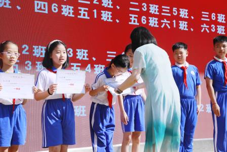 仙桐树下 童心向阳——深圳市仙桐实验小学举行庆六一主题升旗仪式