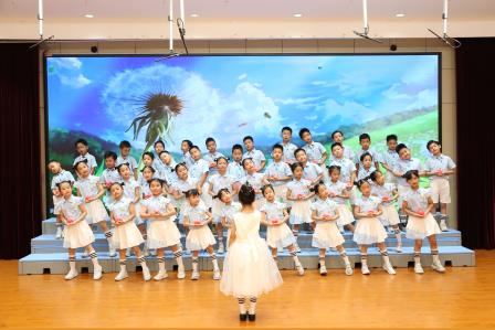色彩狂想曲，美育润童心——深圳市莲南教育集团安芳小学开展2026庆六一校园艺术节活动