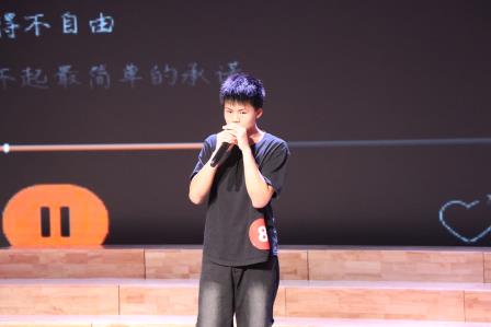 心声飞扬歌为梦 青春闪耀音你燃——深圳市红桂中学2026校园十佳歌手大赛圆满落幕