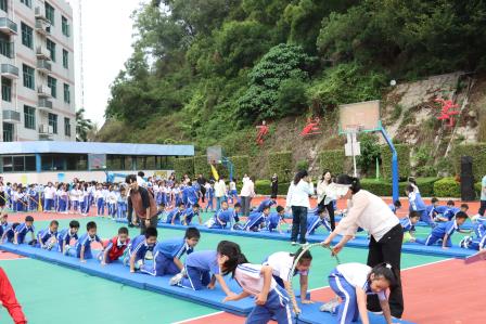 立德铸魂强体魄 全员奋进向未来——太白实验学校成功举办首届全员运动会