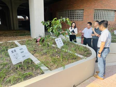 罗湖区中医院郭春江书记莅临罗湖外语小学调研中医药进校园项目